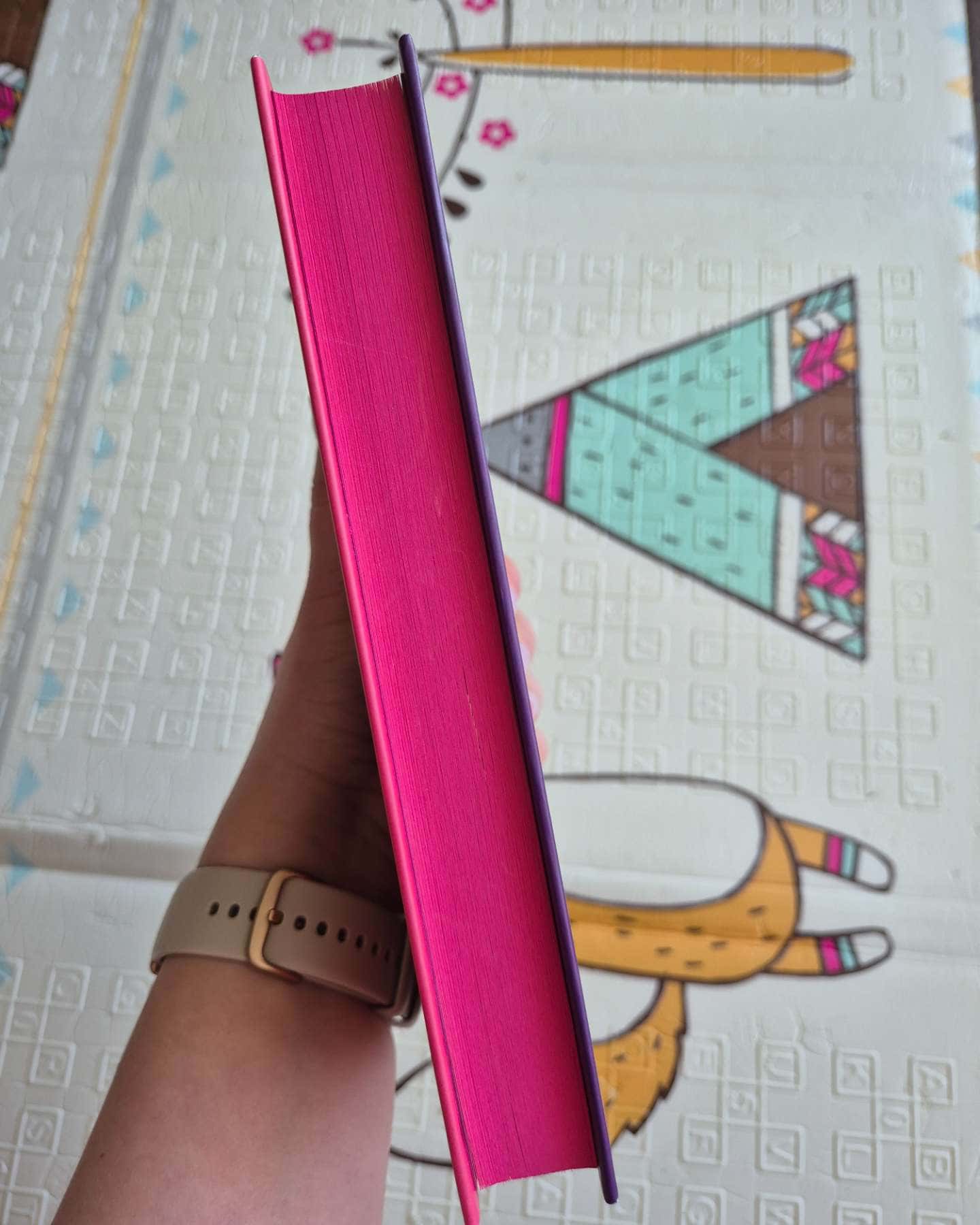 Мій сусід — вампір-Дженна Левін