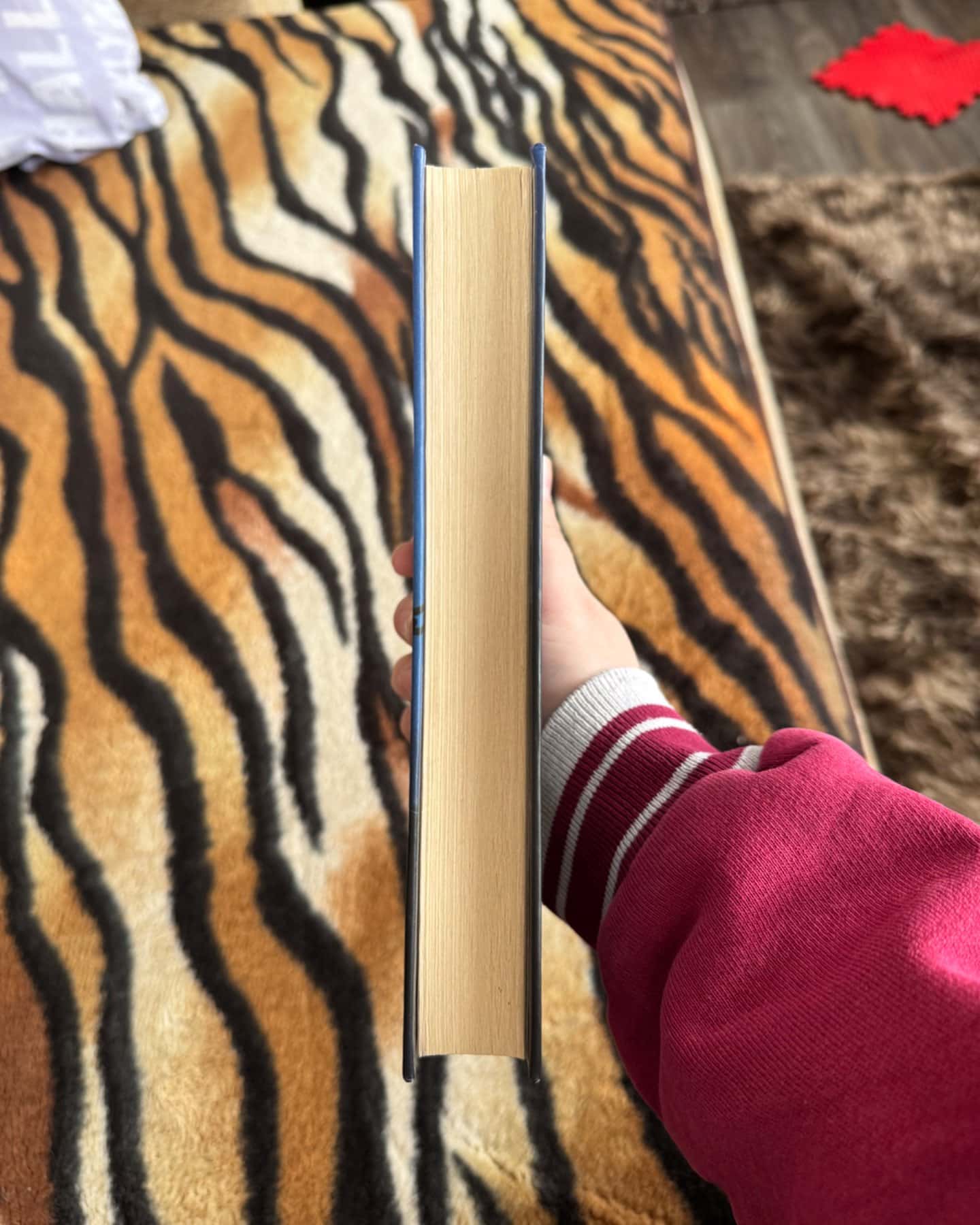 Ув’язнені брехнею-Джон Маррс