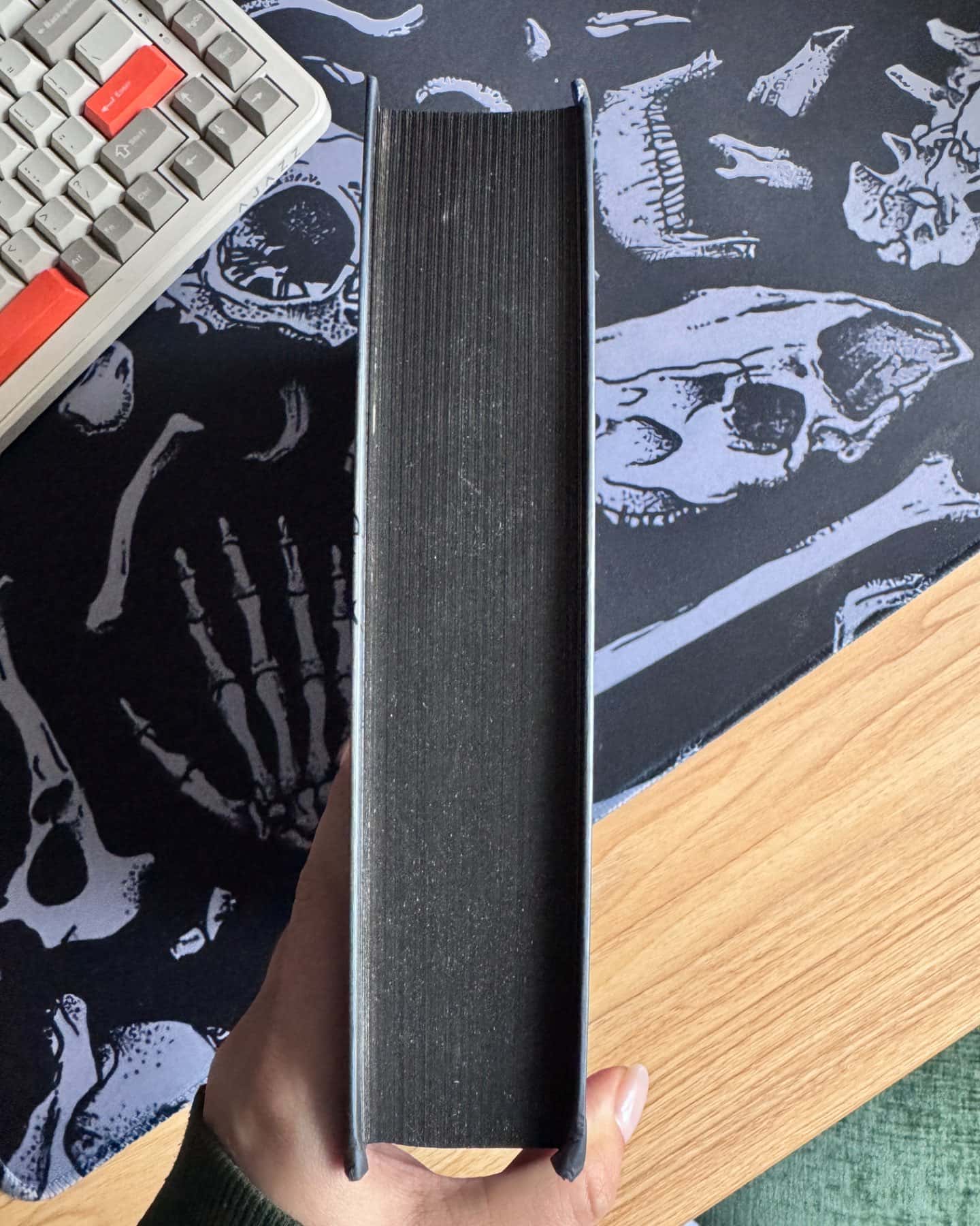 Залізне полум’я. Емпіреї. Книга 2, Оніксова буря. Емпіреї. Книга 3-Ребекка Яррос