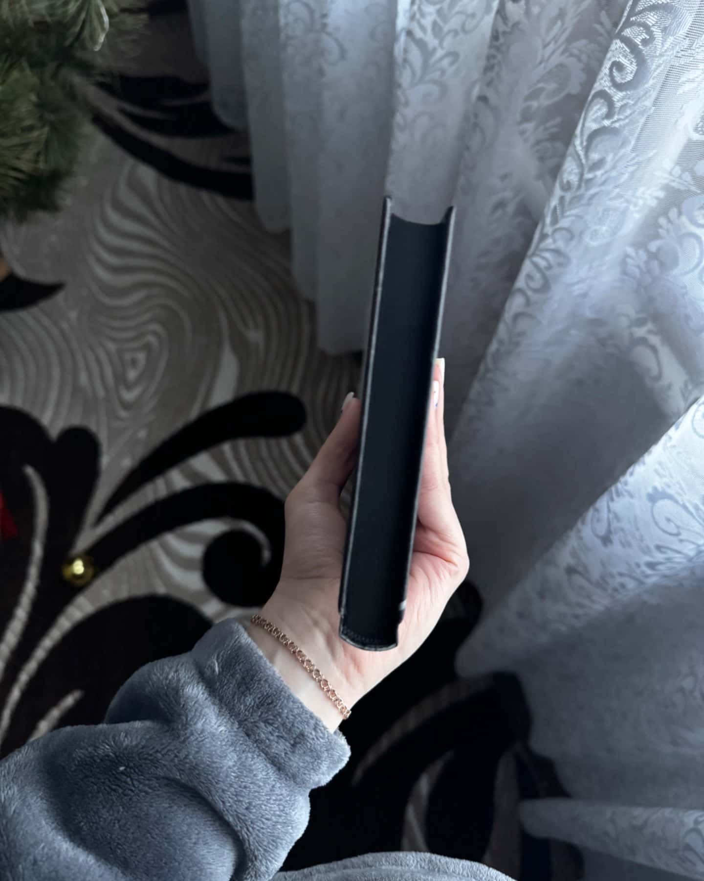 Де Моллі?-Г. Д. Карлтон