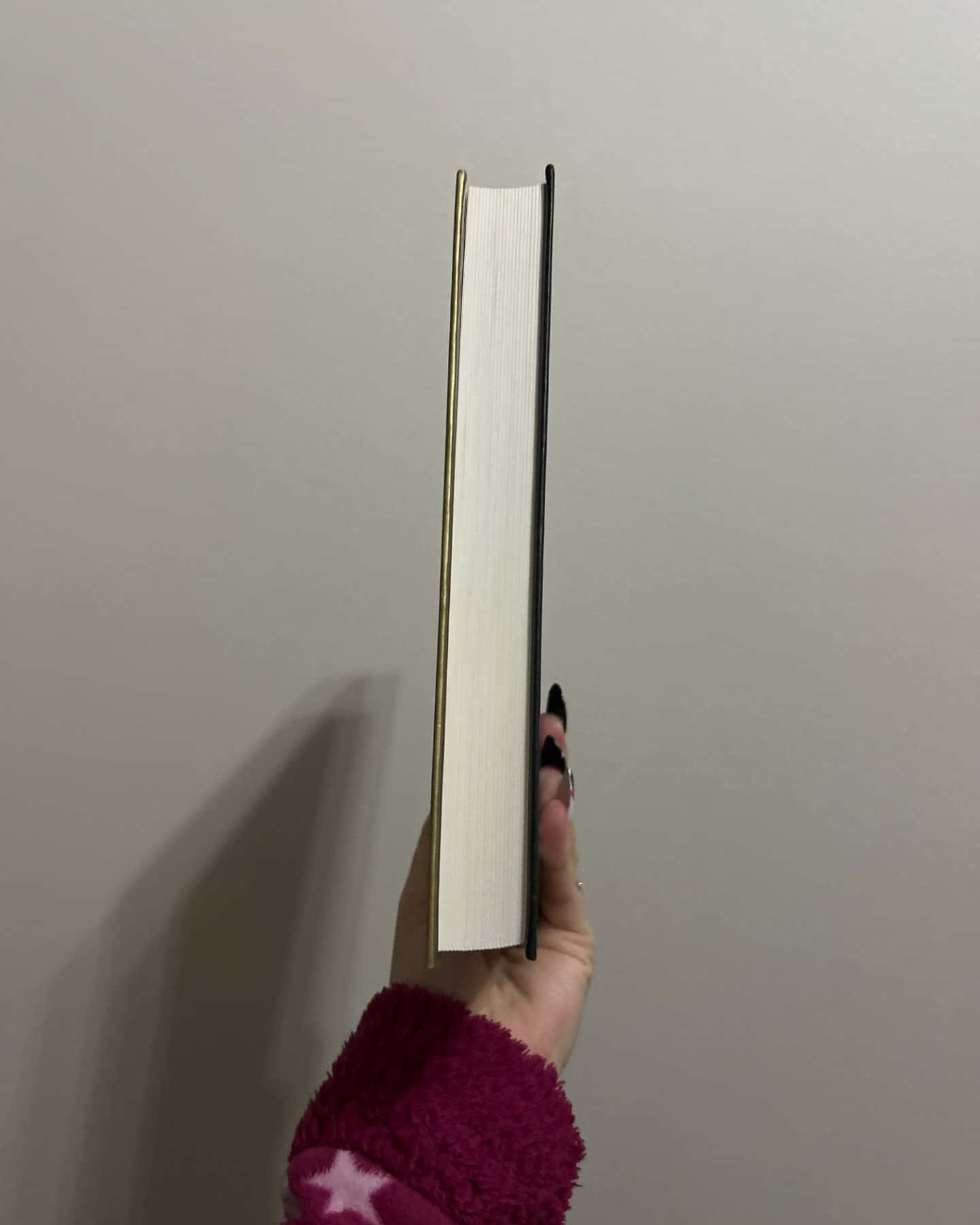 Вбивство у різдвяній крамничці-АНДРЕЙНА КОРДАНІ