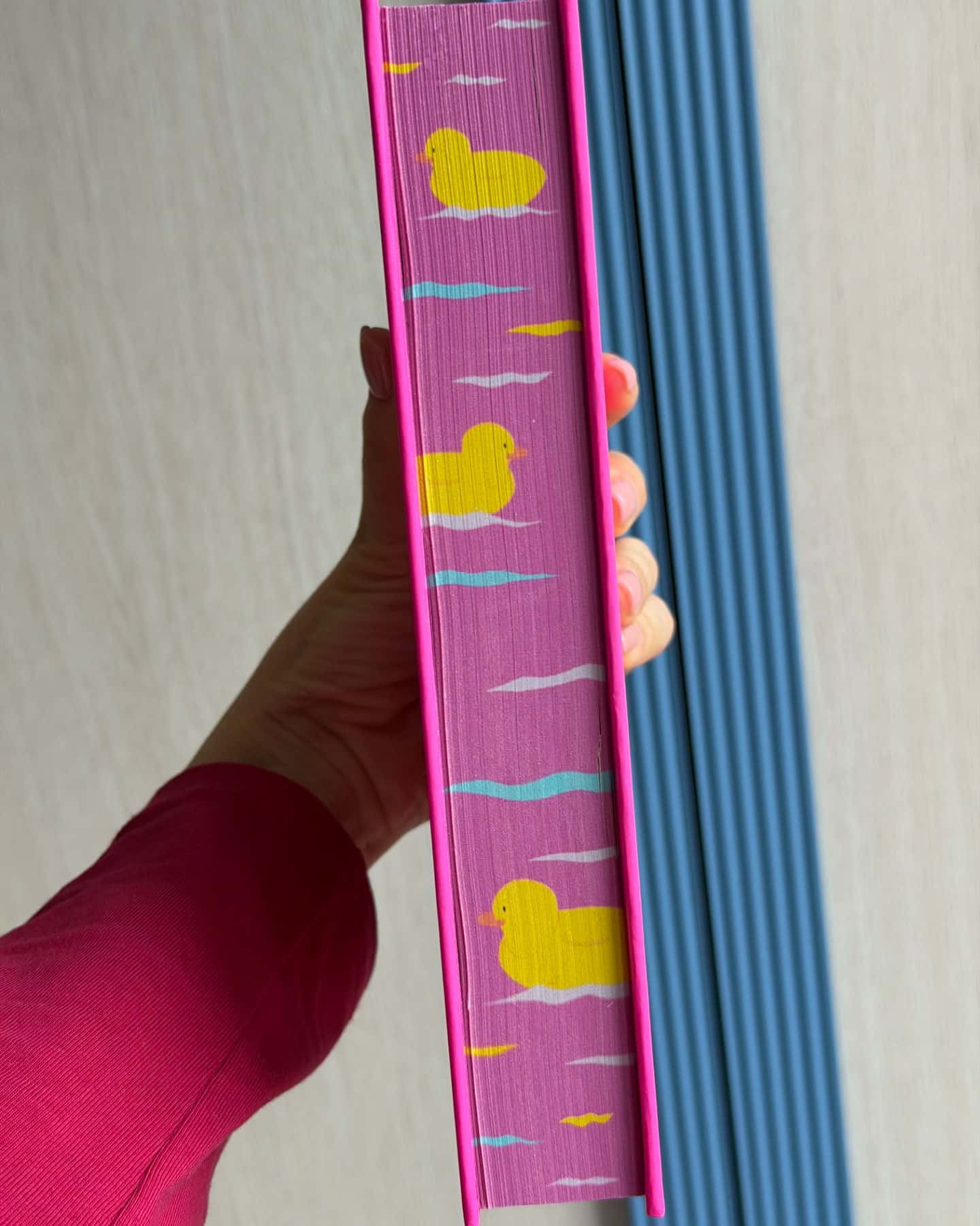 Щасливе місце-Емілі Генрі