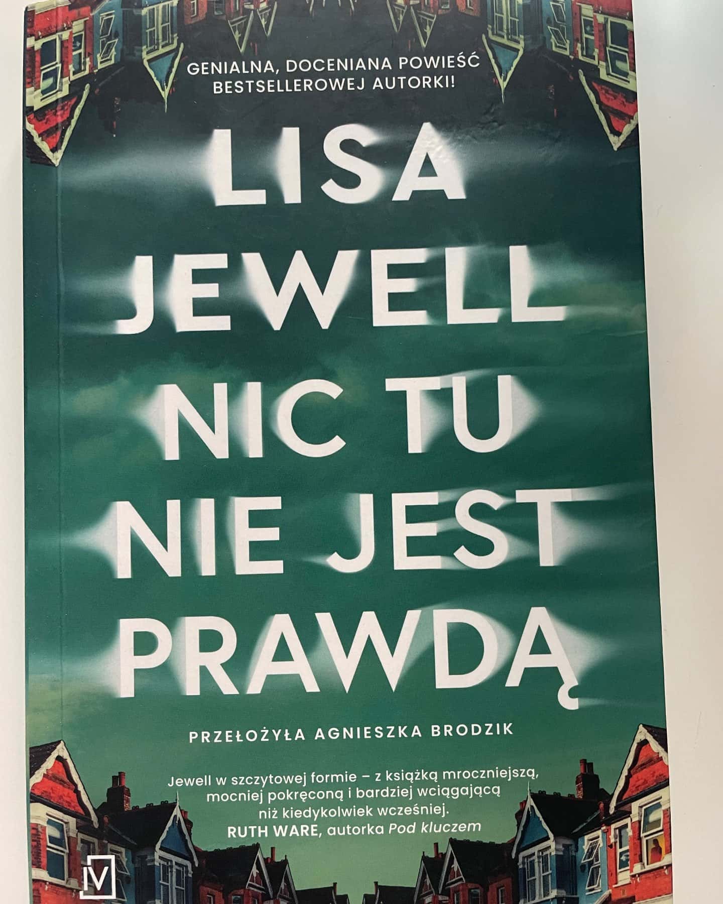 Nic tu nie jest prawdą-Lisa Jewell