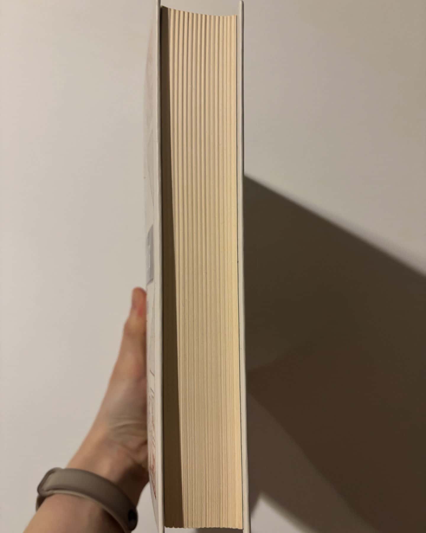 Змія і Голуб. Книга 1-Шелбі Мег'юрін