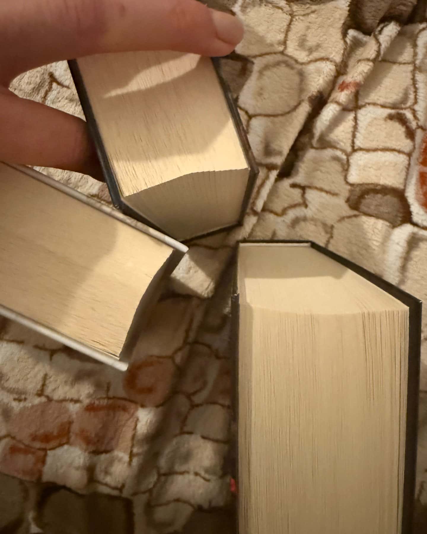 Кров і попіл. Книга 2. Королівство плоті й вогню, Кров і попіл. Книга 3. Корона з позолочених кіс...-Дженніфер Л. Арментраут