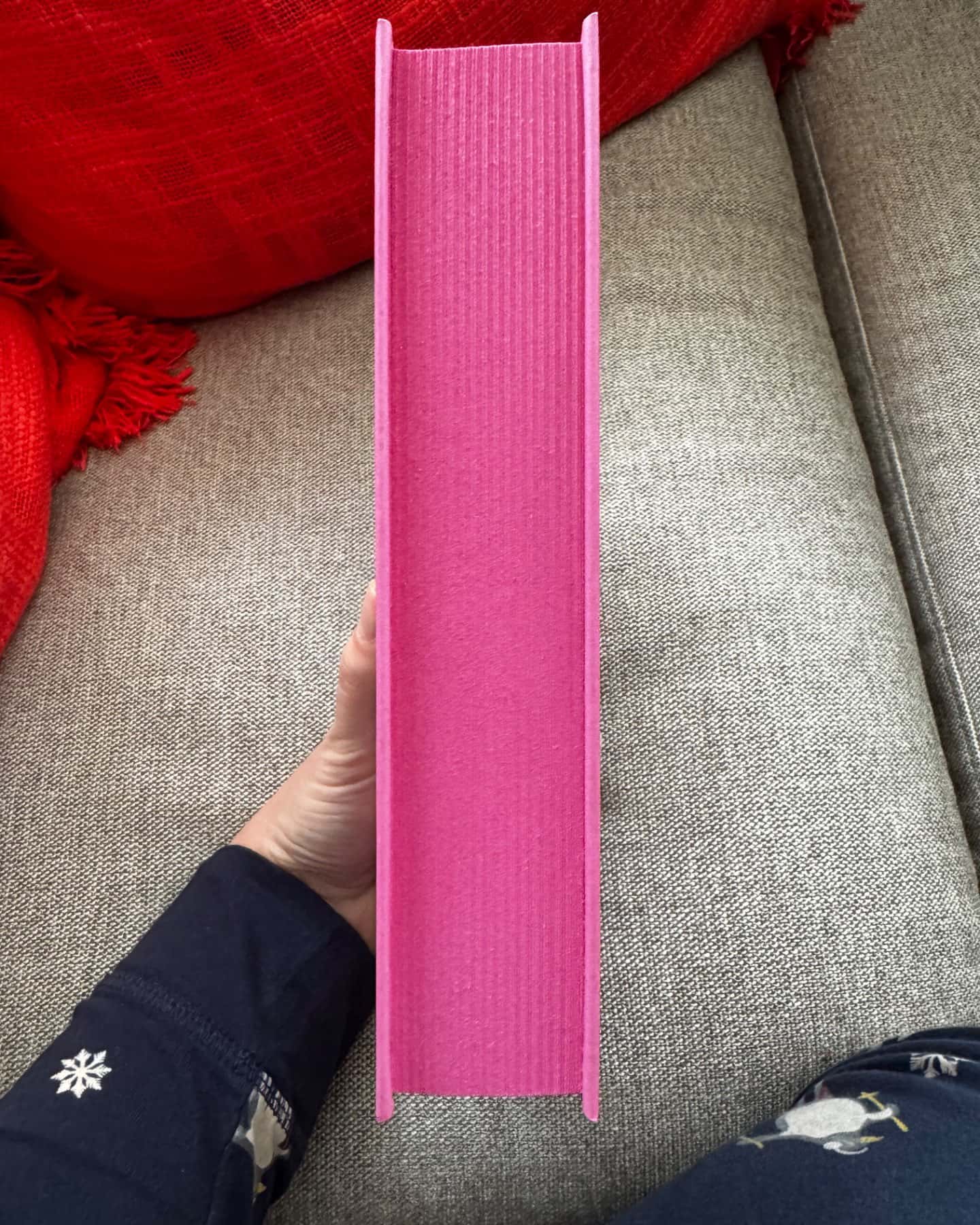 Чарлі, кохання та кліше-Елла Мейз