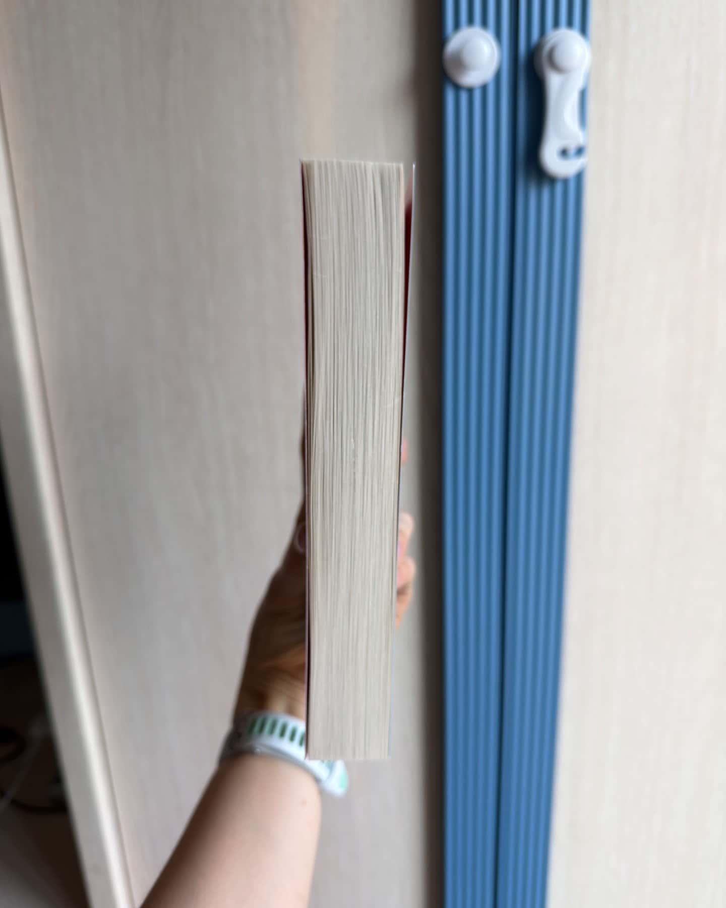 Книголюби-Емілі Генрі